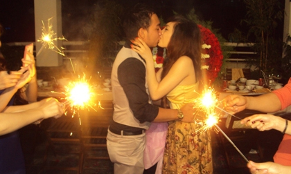 "Rộ" dịch vụ độc lạ, gây sốt dịp 8/3