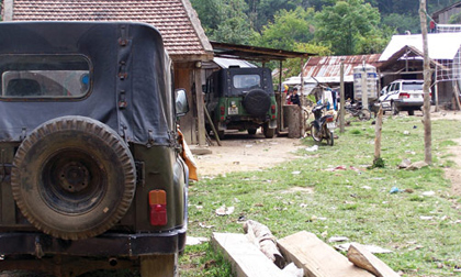 Làng... chơi ngông