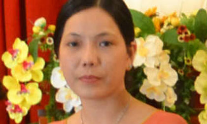 Nữ phó phòng văng tục, đập phá xe chủ tịch tỉnh là người thế nào?