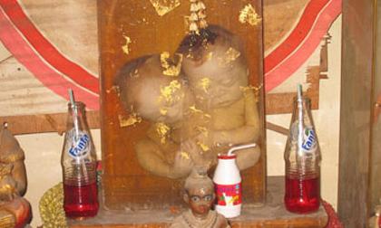 Đi tìm sự thật về bùa ngải làm từ xác người