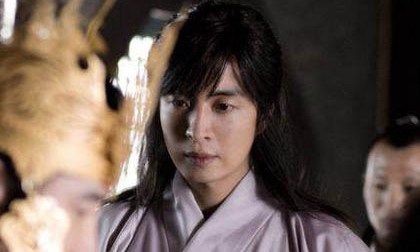 Những vị vua đẹp trai rạng ngời của điện ảnh Hàn