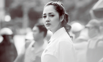 Bảo Anh đẹp buồn khi hoài niệm