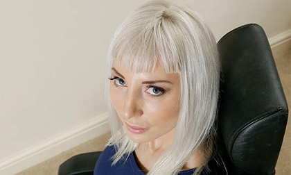 Cô gái ngủ với gần 1.000 người đàn ông