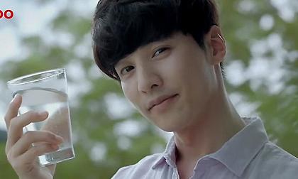 Clip: Won Bin đẹp trai hút hồn trong quảng cáo quay ở Việt Nam