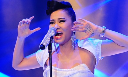 Thu Minh phân trần vụ 'chép nhạc vào tay'