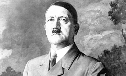 Tro cốt Hitler được xả vào hệ thống thoát nước