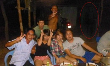 Dân mạng sửng sốt với bức ảnh có ma