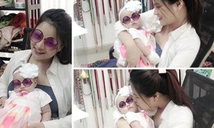 Khoảnh khắc "đeo kính" đáng yêu của mẹ con Vũ Thu Phương