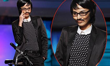 Trương Thị May cực “sốc” với hình ảnh “đàn ông”