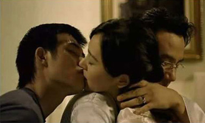 Thắng kiện vợ ngoại tình nhờ dấu vết trên quần chip