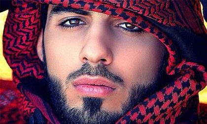 Quá đẹp trai, hotboy Ả Rập lại bị xóa Facebook