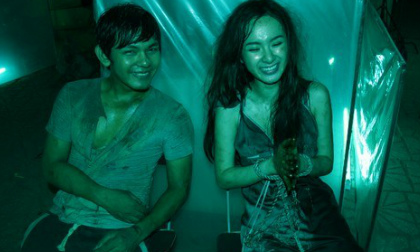 Khoảnh khắc như trẻ nhỏ của sao Việt