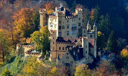 Ngắm những tòa lâu đài hoành tráng nhất Thế giới