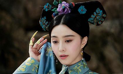 "Hoàng hậu" Phạm Băng Băng dù bị phế vẫn xinh như mộng 