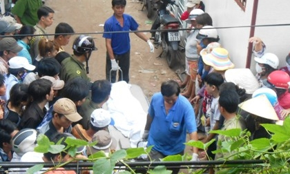 Hé lộ nguyên nhân vụ mẹ giết 2 con rồi tự tử