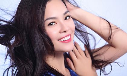 Dương Cẩm Lynh đẹp mơ màng với suối tóc bồng bềnh