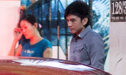 Đan Trường buồn bã sau vụ bị fan nữ đòi tiền