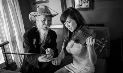 Hot girl Mai Thỏ: 'Tôi không quá hở hay hớ hênh gì cả'