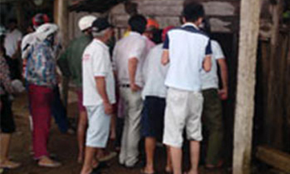 Nổ đầu đạn kinh hoàng, tan xác bố, con bị thương