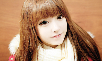 Ngắm hot girl Hàn Quốc có vẻ đẹp như búp bê