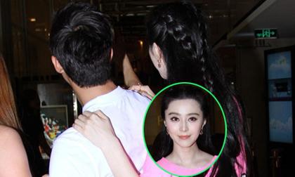 Phạm Băng Băng hồn nhiên quàng vai, bá cổ "trai lạ"