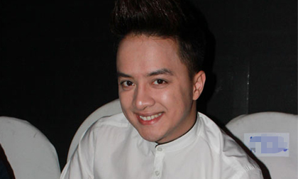 Cao Thái Sơn mỉm cười trước scandal gạ tình hot boy: 'Tất cả đều là giả mạo'