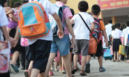 Khổ như… trường chuẩn quốc gia