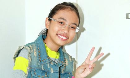 Phương Mỹ Chi đi thi vở sạch chữ đẹp toàn quốc sau tin đồn thôi học