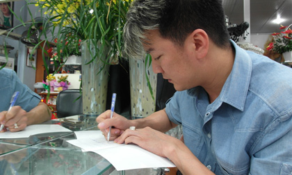 Ai nói Đàm Vĩnh Hưng không am hiểu ngôn ngữ Việt?