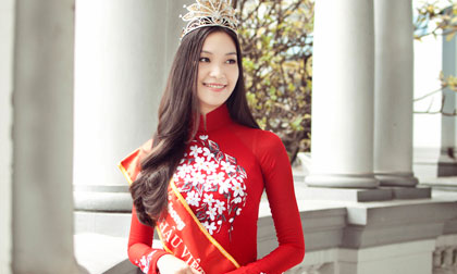 Thùy Dung sẽ làm vedette trong show thời trang ở Anh