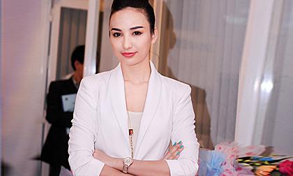 Hoa hậu Ngọc Diễm “chuẩn men” tại sự kiện