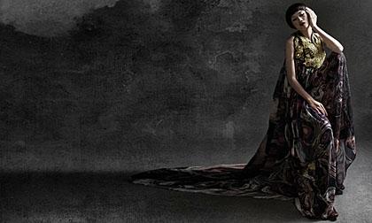 Cuốn hút với vẻ đẹp liêu trai của Kha Mỹ Vân