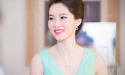 'Tan chảy' trước nhan sắc của Hoa hậu Đặng Thu Thảo