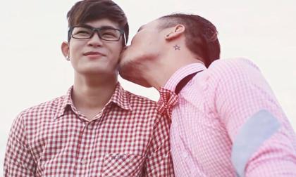 Đinh Huy X-Factor hôn đồng giới sau nghi án đồng tính