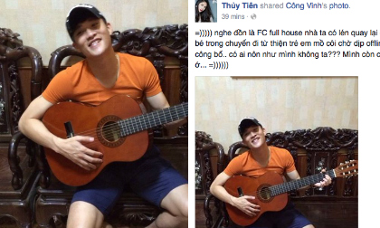 Công Vinh quần đùi ngồi gảy đàn 'đổi nghề theo vợ'