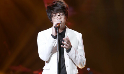 Bùi Anh Tuấn ốm vẫn thăng hoa tại 'Bài hát yêu thích tháng 8'