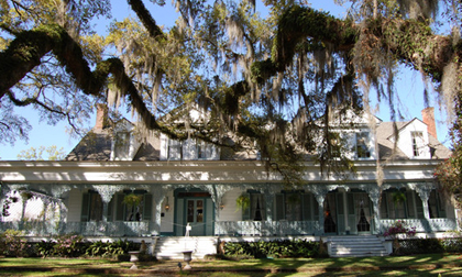 Những địa điểm huyền bí 'rập rờn' bóng ma trên thế giới