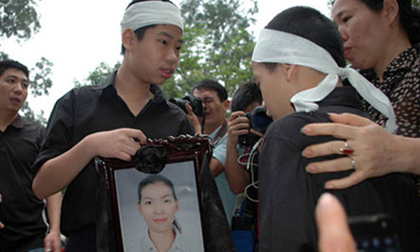 Định tội danh đối với bác sĩ Tường: Chờ kết quả giám định pháp y