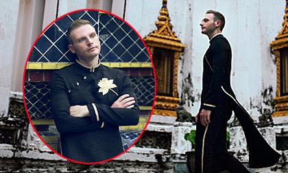 Kyo York tôn vinh áo dài trên xứ sở Chùa Vàng