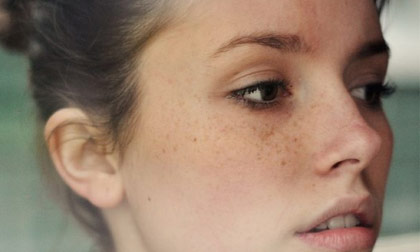 Top 5 cách trang điểm 'đánh bay' nám, tàn nhang