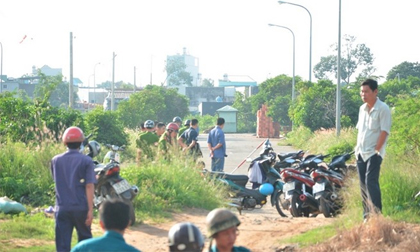 TP.HCM: Xác nam giới bị cắt cổ ven đường