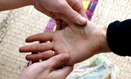 Tại sao “tứ hành xung” lấy nhau sẽ... chết yểu?