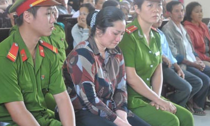 Vợ nguyên bí thư xã đốt xác phi tang lại sắp ra tòa