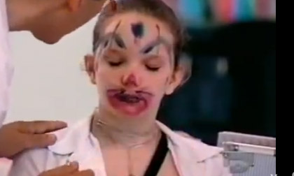 Cười nghiêng ngả với màn chơi khăm người khác