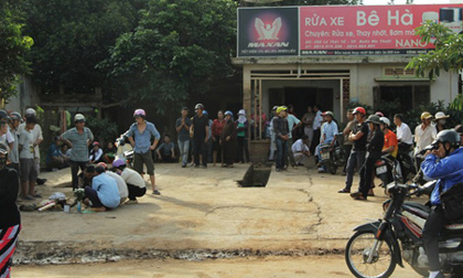 Vào rửa xe, ô tô tải cán chết con chủ tiệm