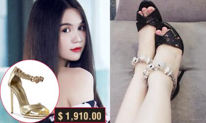 Ngọc Trinh photoshop chân teo tóp bé hơn cả cổ tay