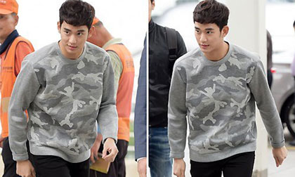 Vẻ mặt 'ngố tàu' và thời trang giản dị của Kim Soo Hyun ở sân bay