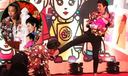 Tôn Lệ được chồng quỳ gối hôn chân trong tiệc tròn 100 ngày của con gái