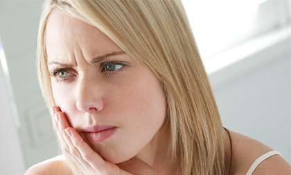 Tuyệt chiêu đơn giản chữa chảy máu chân răng cực hữu hiệu