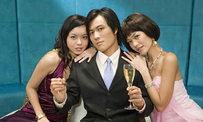 Bói vui: Top 3 chòm sao nam siêu phong lưu đa tình